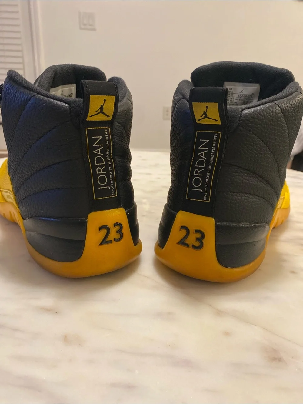 Jordan bold black